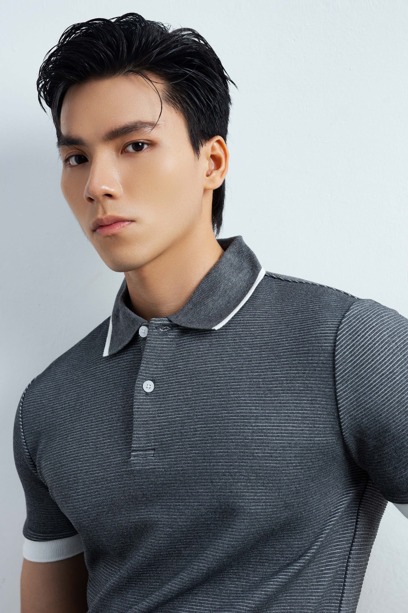 AG9003 FACTORY SLIMFIT POLO MIX NECK DETAIL - GREY