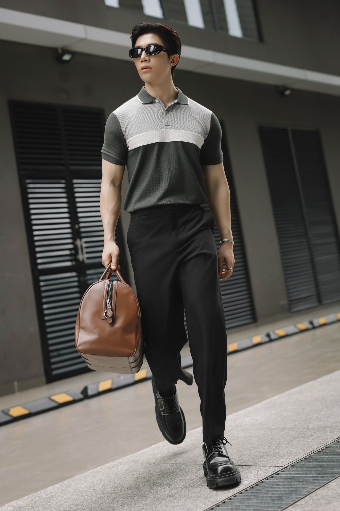 AGHT14 PREMIUM REGULAR FIT TROUSERS - BLACK