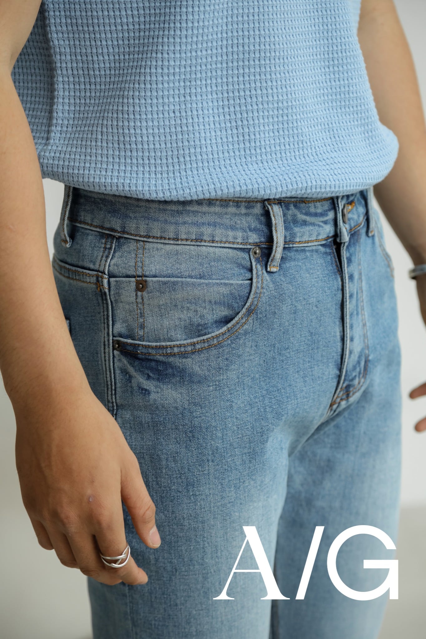 AG63 PREMIUM SLIMFIT THE CITY RIPPED JEANS - LIGHT BLUE