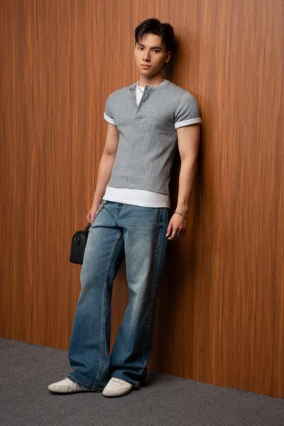  AGQ01 PREMIUM SLIM FIT HENLEY TSHIRT - GREY
