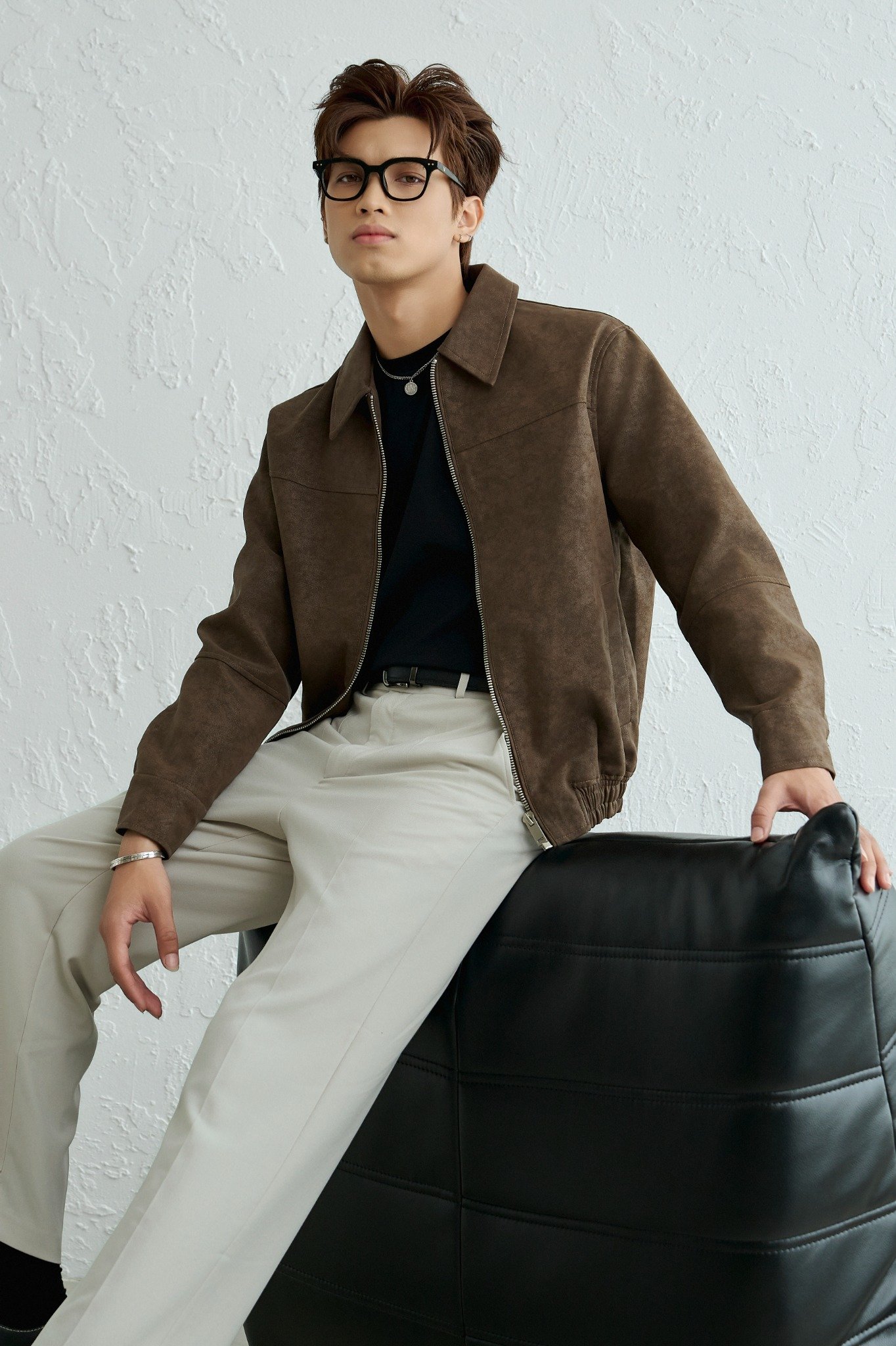 AGHT14 PREMIUM REGULAR FIT TROUSERS - OFF WHITE