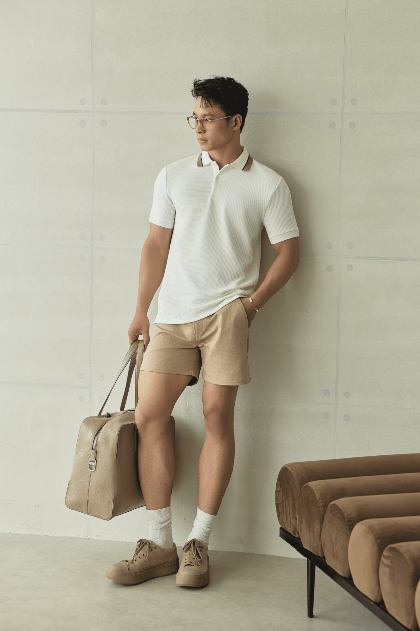 AG523 SIGNATURE SLIMFIT EASY KHAKIS SHORTS- BEIGE
