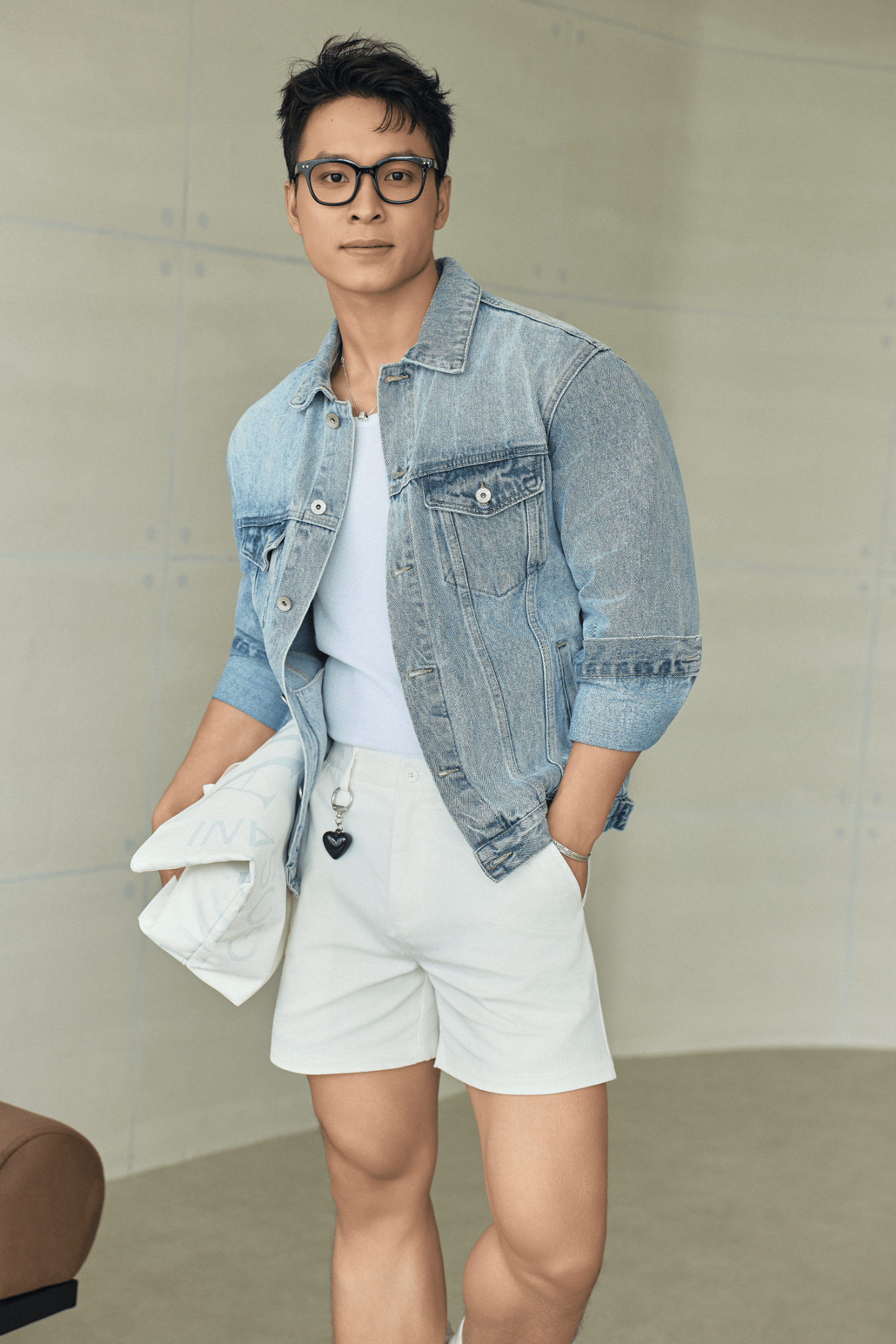 AG06 PREMIUM REGULAR FIT ICONIC JEAN JACKET - LIGHT BLUE