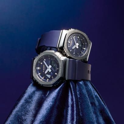 Đồng hồ Casio G-Shock GM-2110SH-2ADR Chính Hãng