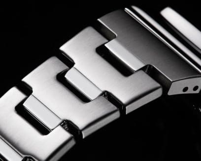 Đồng Hồ Casio G-Shock GM-2110D-3A1DR Chính Hãng