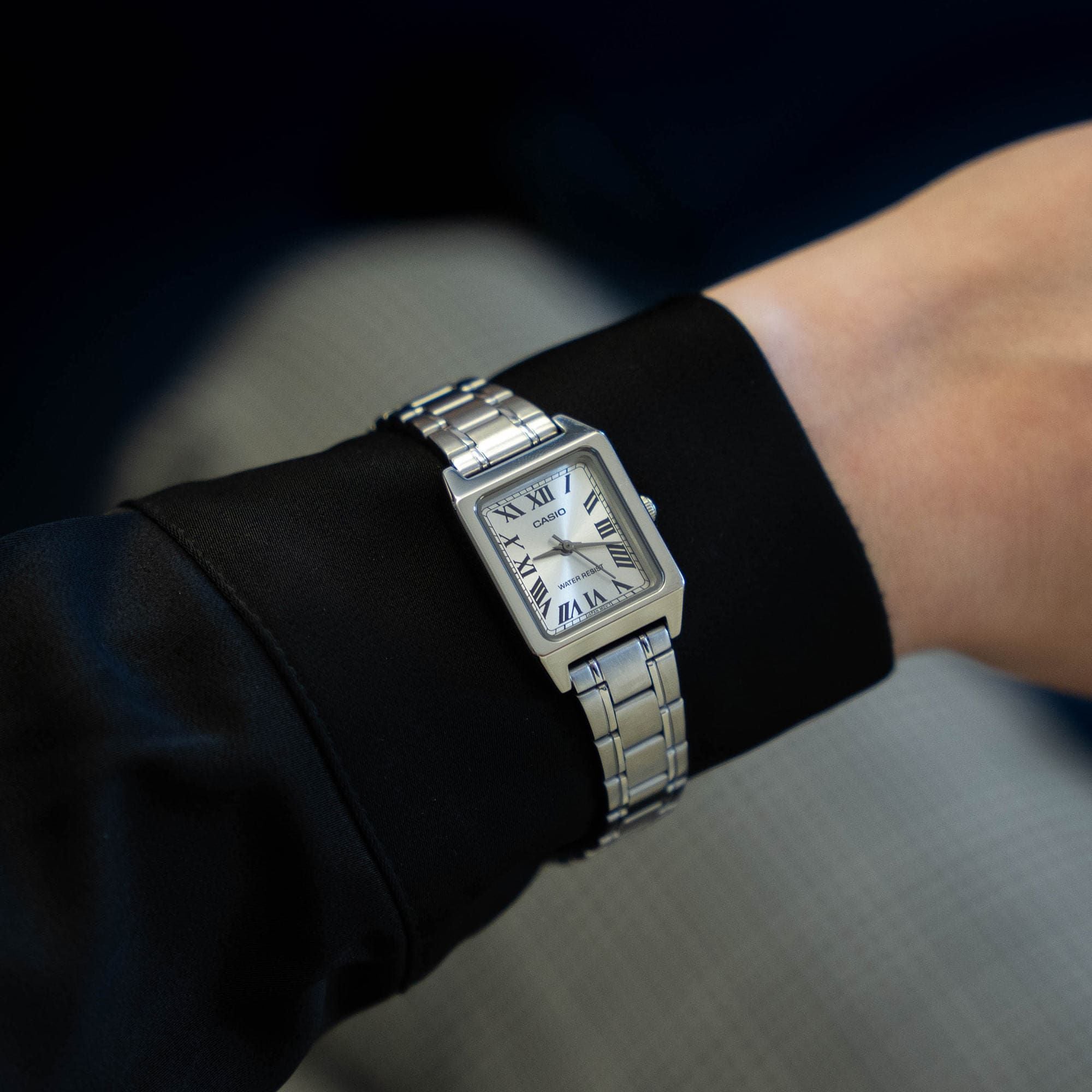 Đồng hồ Casio Nữ LTP-V007D-7BUDF Chính Hãng [Giá chỉ áp dụng tại website]