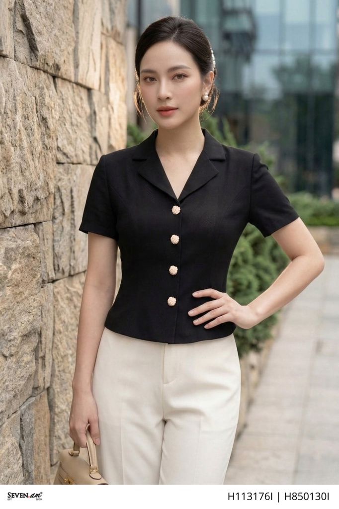 Áo kiểu đen cổ vest đính cúc sang trọng thời trang nữ Seven.AM H113176I