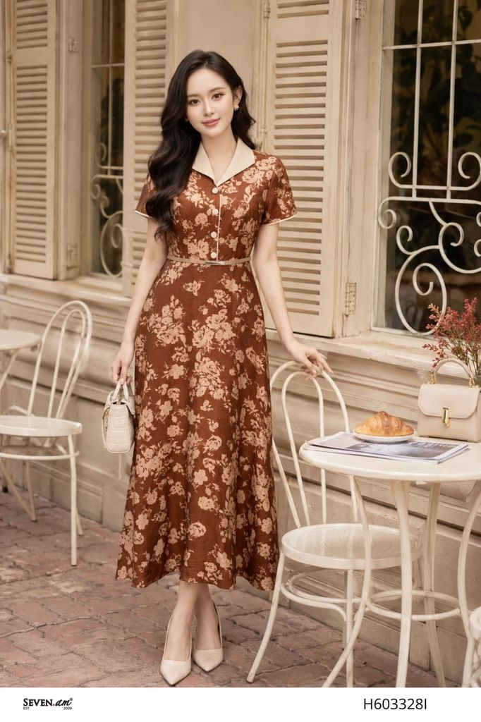 Đầm xòe nâu hoa be kèm đai cổ ve thanh lịch thời trang nữ Seven.AM H603328I
