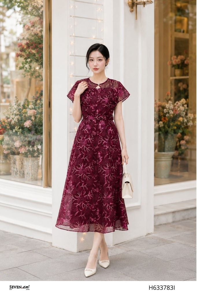 Đầm midi hồng tím tơ ép hoa họa tiết nét vẽ trừu tượng chiết eo thời trang nữ Seven.AM H633783I
