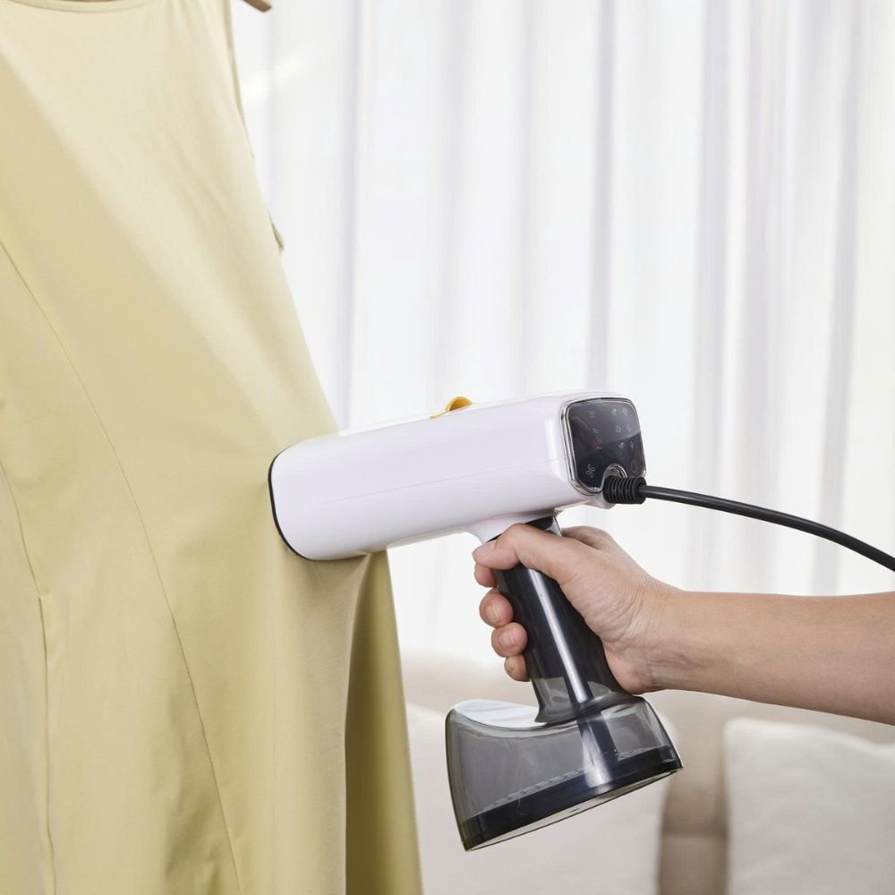 Bàn Ủi Hơi Nước Hút Giữ Vải Kachi MK475 – Giữ Vải Ổn Định, Ủi Phẳng Dễ Hơn