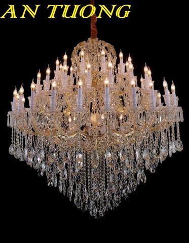  Đèn chùm cổ điển pha lê trang trí sảnh phòng khách biệt thự 026 