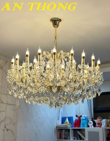  Đèn chùm cổ điển pha lê trang trí phòng khách đẹp 029 