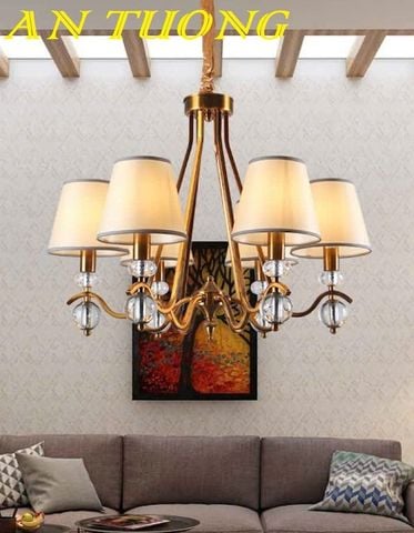  Đèn chùm tân cổ điển phòng khách đẹp sang trọng 015 