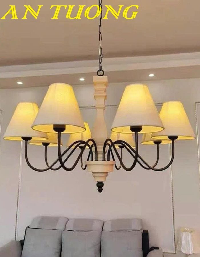 Đèn chùm tân cổ điển phòng khách đẹp sang trọng 040