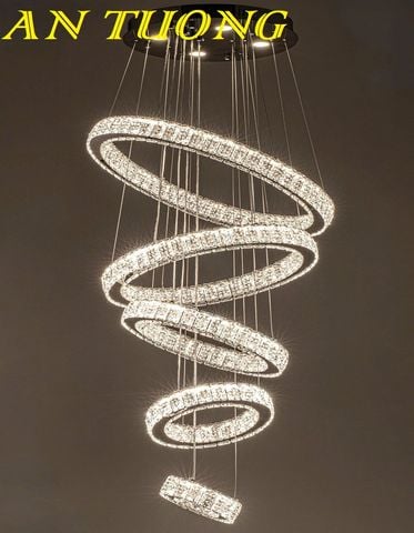  Đèn thả trần phòng khách 5 vòng tròn pha lê cao cấp hiện đại 010 