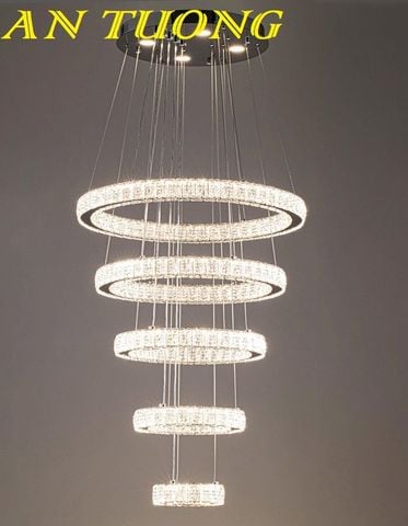  Đèn thả trần phòng khách 5 vòng tròn pha lê cao cấp hiện đại 010 