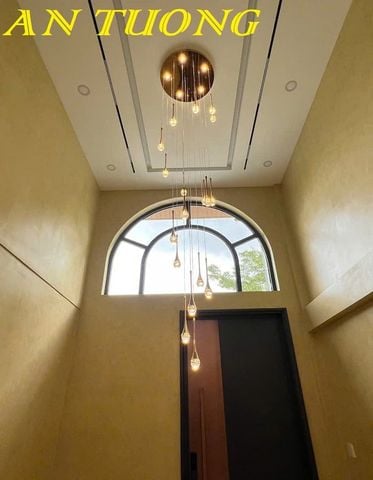  Đèn thả thông tầng trang trí phòng khách đẹp 019 
