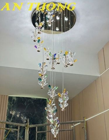  Đèn thả thông tầng trang trí phòng khách đẹp 006 