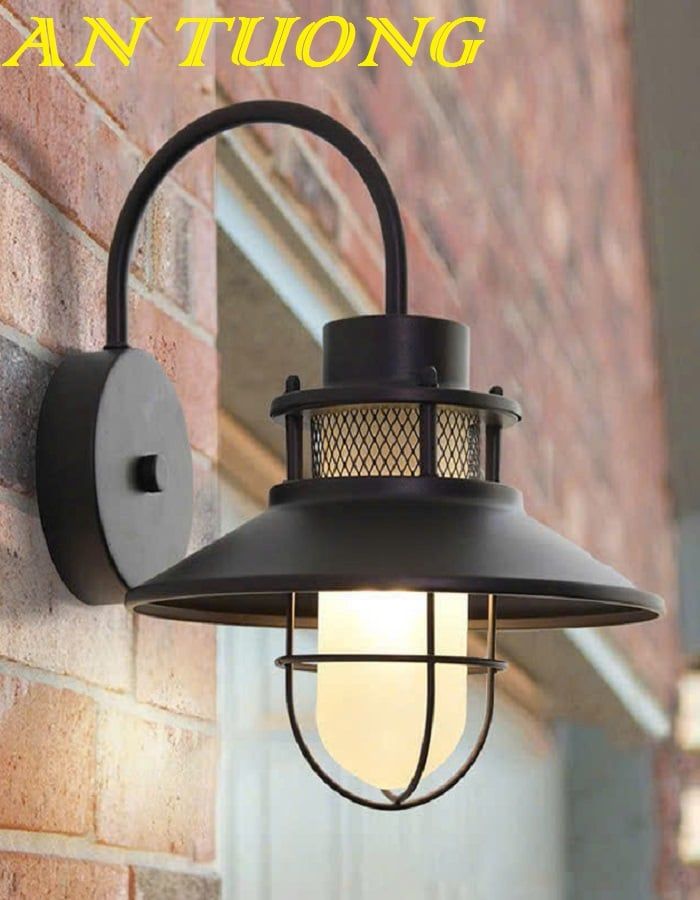 Đèn treo tường cổ điển ngoài trời trang trí ngoài nhà chống nước 050