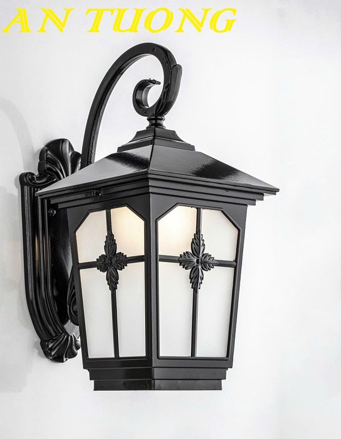 Đèn treo tường cổ điển ngoài trời trang trí ngoài nhà chống nước 150