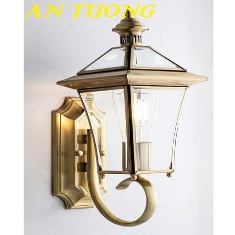 Đèn treo tường ngoài trời cổ điển bằng đồng cao cấp