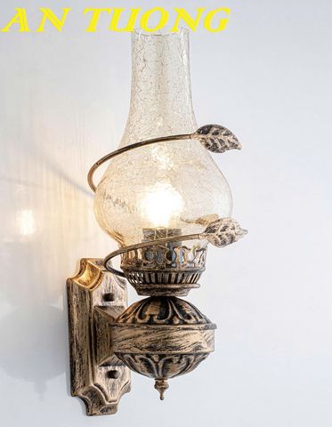 Đèn treo tường phòng thờ đẹp cổ kính