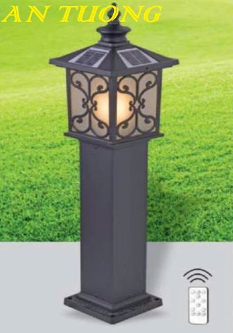 Đèn trụ sân vườn năng lượng mặt trời trang trí ngoài trời