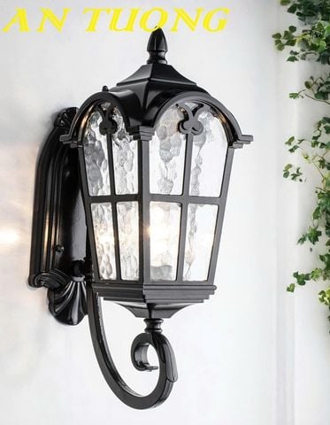Đèn treo tường cổ điển ngoài trời trang trí hàng rào sân vườn đẹp