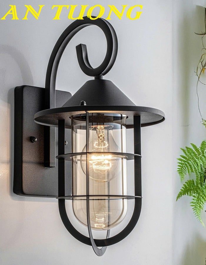 Đèn tường cổ điển ngoài trời trang trí hàng rào sân vườn 0149