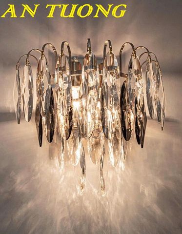 Đèn tường pha lê đẹp hiện đại decor trang trí nội thất