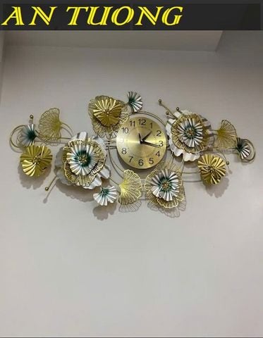  Đồng hồ treo tường trang trí phòng khách đẹp 041 