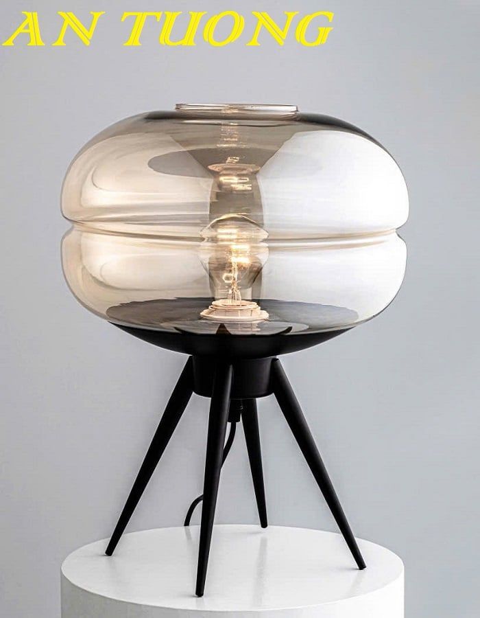 đèn ngủ để bàn tab đầu giường decor trang trí phòng ngủ đẹp, hiện đại 0012