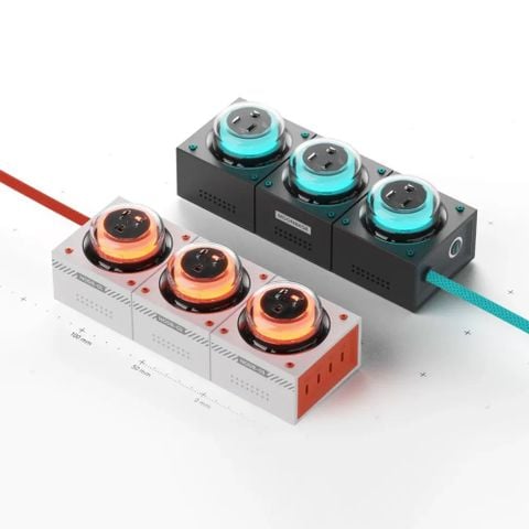 Ổ cắm đa năng Genki Moonbase 7-in-1 GaN 240W USB-C + 4000W AC – HTGMB