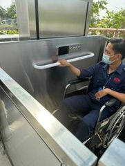 Thang nâng cho người khuyết tật