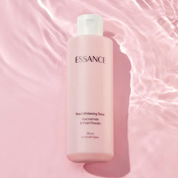 Nước Dưỡng Da Essance Pearl Whitening Toner Dịu Nhẹ Hỗ Trợ Làm Mềm Sáng Da 195ml