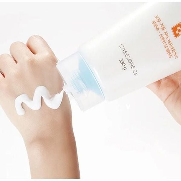 (HSD: 1/2027) Combo 2 Full Size Sữa Rửa Mặt Cho Da Dầu Carezone Ck Deep Foaming Cleanser 330Gx2