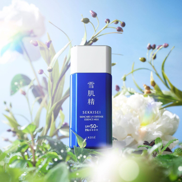 Sữa Chống Nắng Dưỡng Ẩm và Bảo Vệ Da Khỏi Tia UV Sekkisei Skincare UV Defense Essence Milk 60G