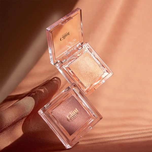 (HSD: 1/2027) Phấn Má Hồng Glint By Vdivov Baked Blush 2.4g Màu 07 Pale Lilac Tím phớt