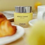 Full Size Kem Dưỡng Trắng Vitamin C Căng Mướt Da Ohui Miracle Toning Glow cream 60ml