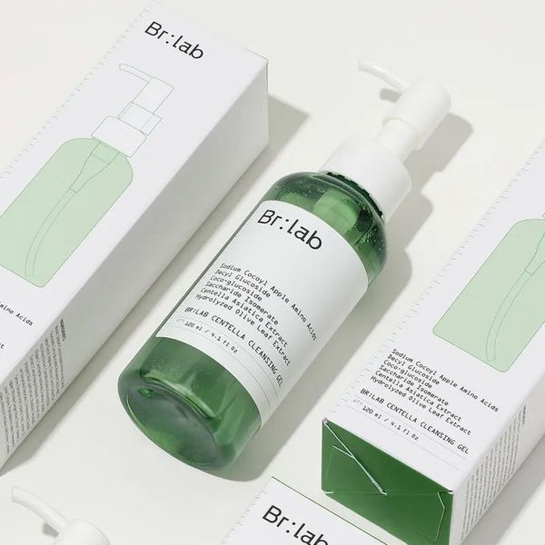 Sữa Rửa Mặt Br:lab Centella Cleansing Gel Dành Cho Da Nhạy Cảm, Da Khô Chiết Xuất Rau Má 120ml