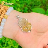  Mặt dây chuyền nam tỳ hưu đá thạch anh tóc vàng hợp mệnh kim thổ bọc viền bạc chiêu tài hút lộc 