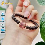  Vòng tay hạt gỗ trầm hương tốc vườn size 6 li mix cỏ 4 lá đá thạch anh tóc đỏ may mắn bình an 