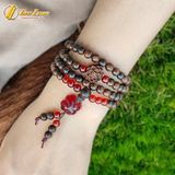  Vòng tay hạt gỗ trầm hương sánh chìm 108 hạt size 6 li mix hoa sen trầm sánh cỏ 4 lá đá garnet 