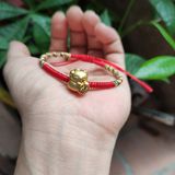  Vòng chỉ đỏ tươi may mắn bện handmade chỉ ngũ sắc mix charm bạc mèo thần tài may mắn 