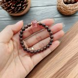  Vòng tay hạt gỗ trầm hương tốc vườn size 6 li mix cỏ 4 lá đá thạch anh tóc đỏ may mắn bình an 