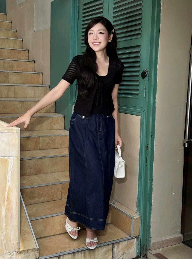 FAT3581 - Áo thun dệt kim vải len dáng ngắn tay cộc phối dây nơ thắt tạo kiểu kèm áo dây mặc trong - JAN.