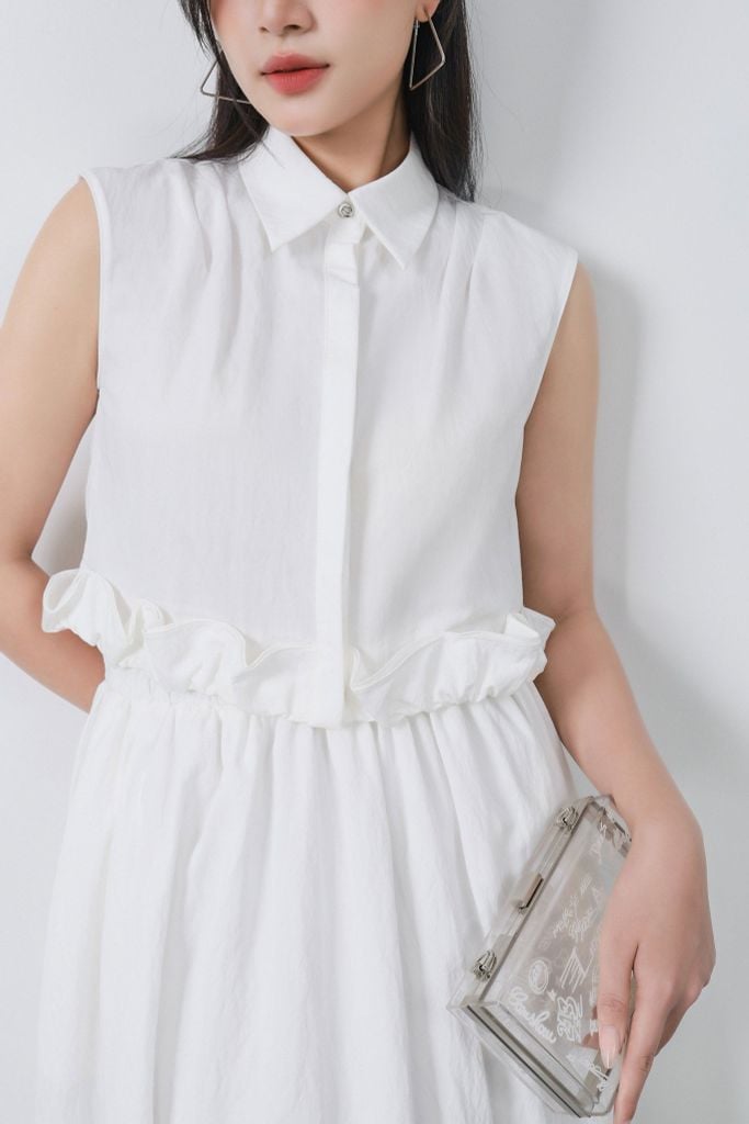 BAS13302 - Áo sơ mi kiểu vải tuytsi dáng lửng cổ đức gấu áo phối viền nhún tạo kiểu cài khuy thân trước - PANTIO