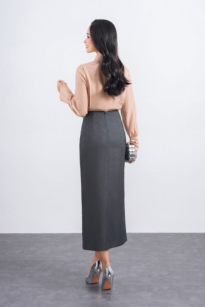 FJD51264 - Chân váy dài vải thô dáng suông eo phối vạt lệch tạo kiểu kèm phụ kiện kim loại thời trang - PANTIO
