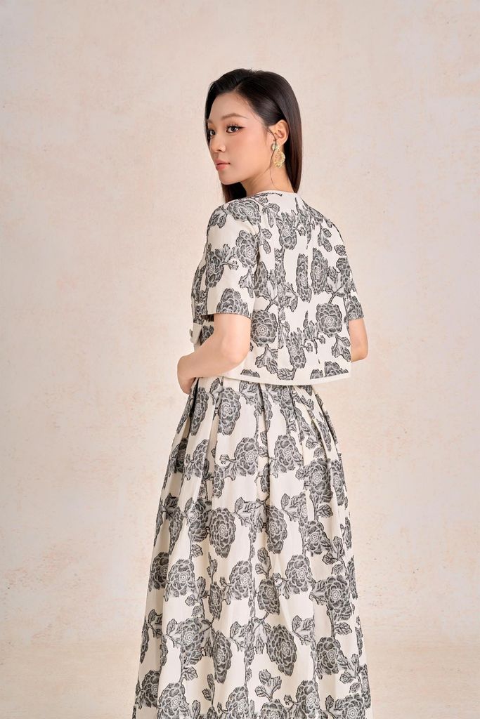 BAK13682 - Áo sơ mi kiểu công sở vải linen dáng croptop cổ tròn tay cộc thân áo phối khuy bọc thời trang - PANTIO