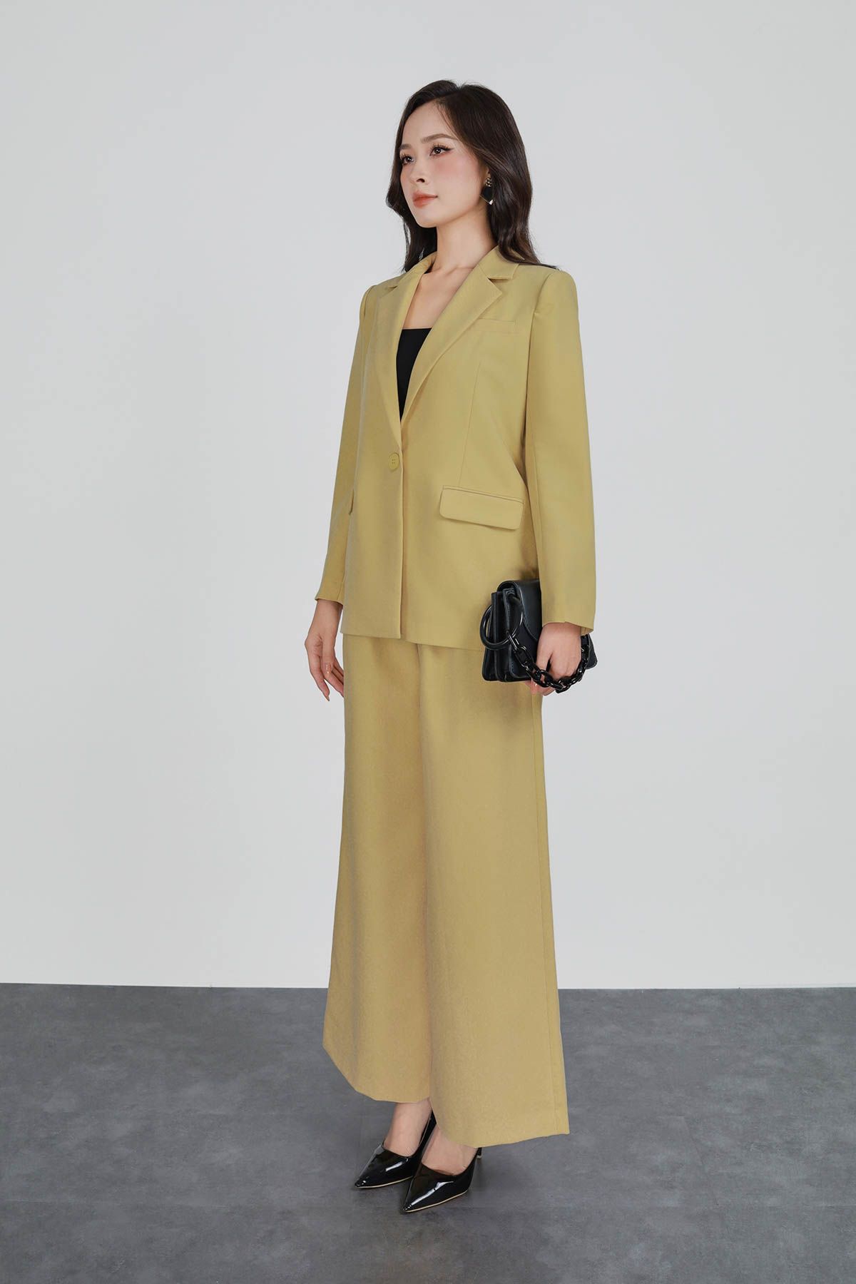 BAD33083 - Áo vest công sở vải tuytsi dáng suông cổ hai ve có túi - PANTIO